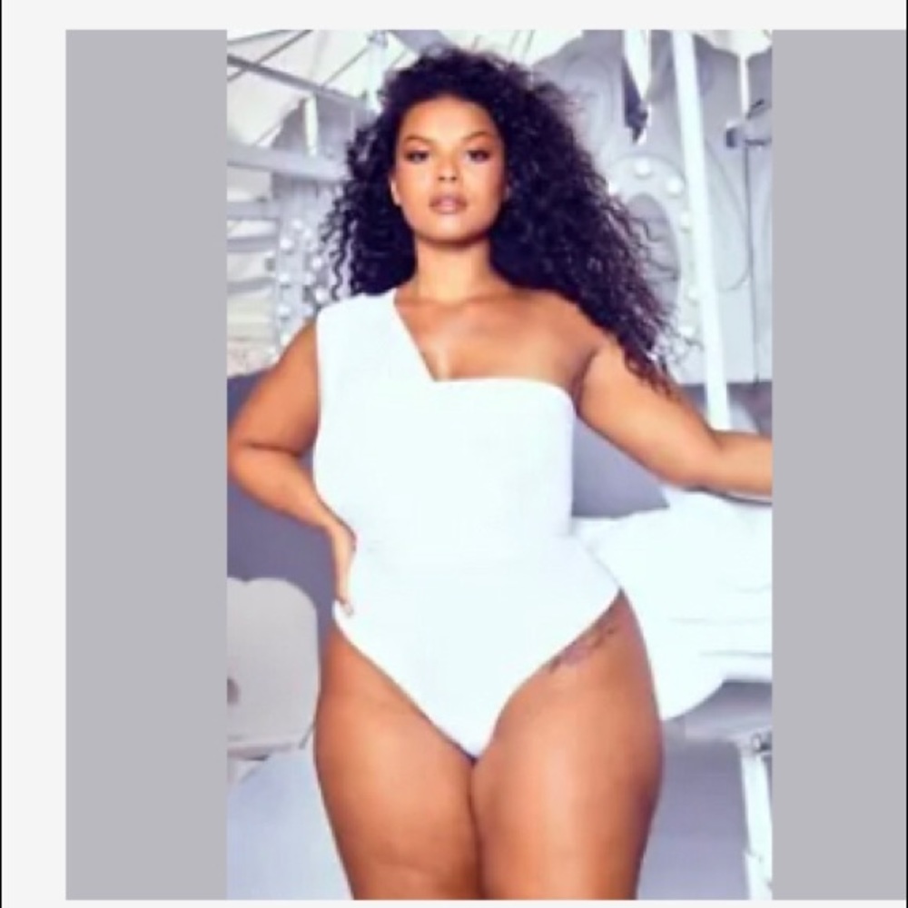 PrettyLittleThing plus one shoulder bodysuit white
